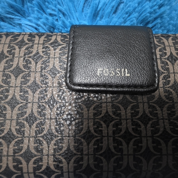 Fossil Madison Zip Clutch Wristlet Wallet - Picture 2 of 11